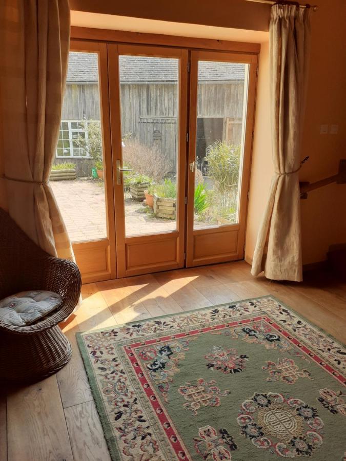 Private Farmhouse For Six In The Countryside Saint-Pierre-sur-Orthe Экстерьер фото