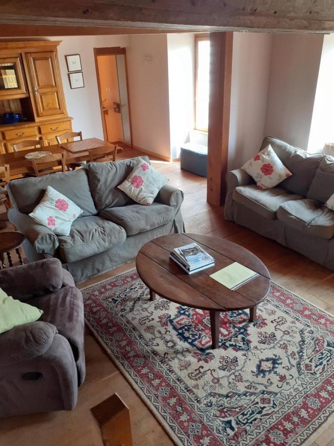 Private Farmhouse For Six In The Countryside Saint-Pierre-sur-Orthe Экстерьер фото