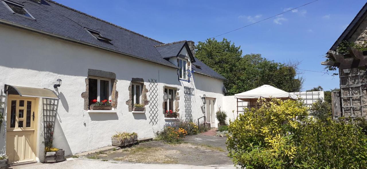 Private Farmhouse For Six In The Countryside Saint-Pierre-sur-Orthe Экстерьер фото